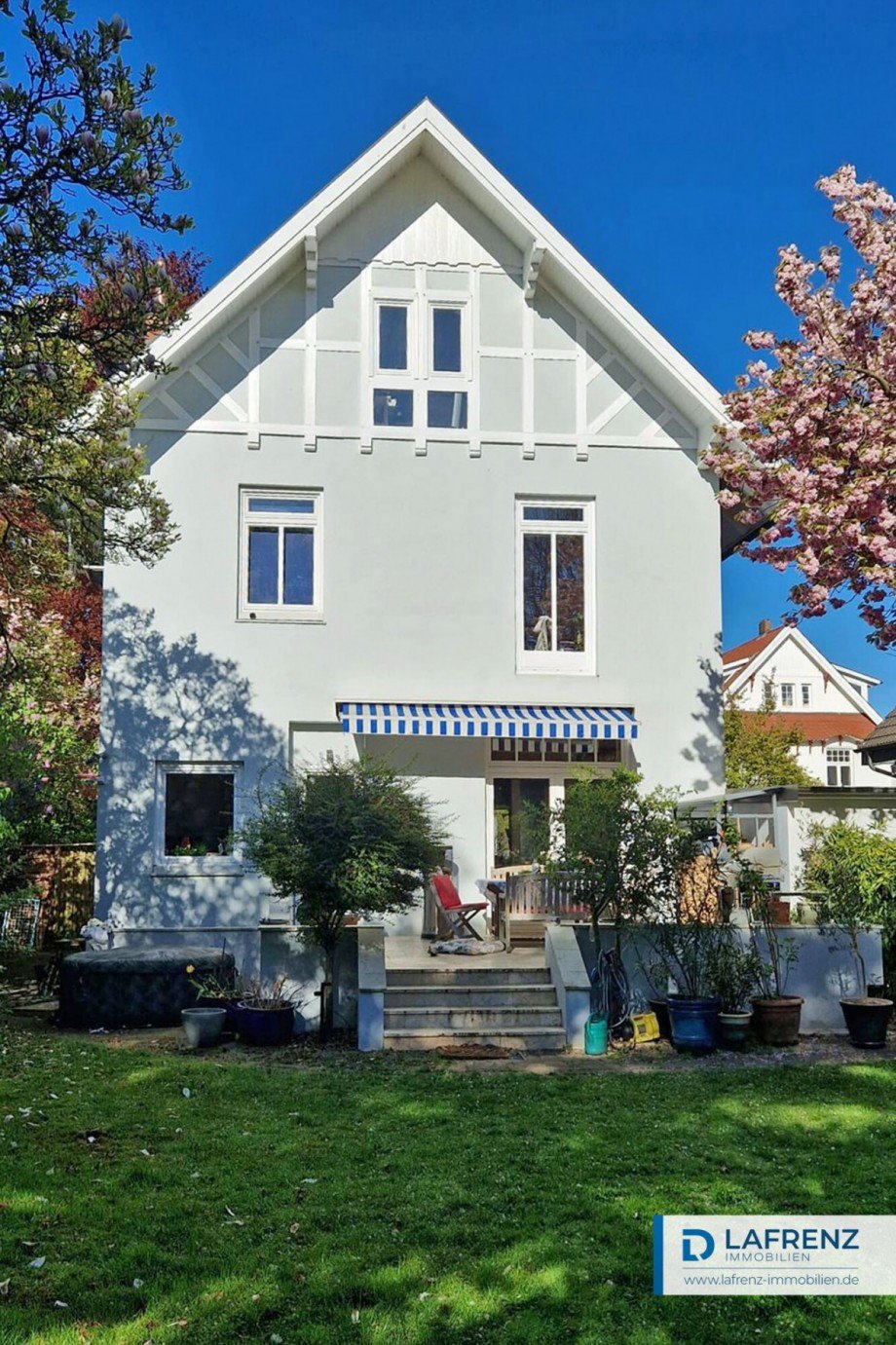 Bl�hender-Garten-2 Einfamilienhaus Hamburg / Rahlstedt