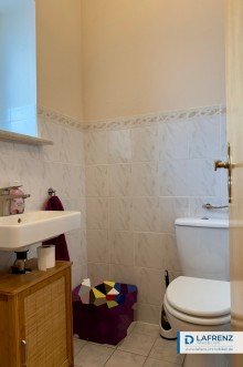 G�ste-WC Ohne K�uferprovision und frisch renoviert. Tolles Familienhaus im Hinterland von Scharbeutz
