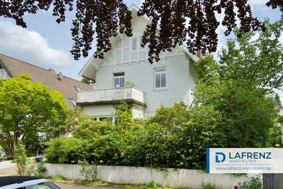 Ansicht-von-der-Stra�e-4 Einfamilienhaus Hamburg / Rahlstedt