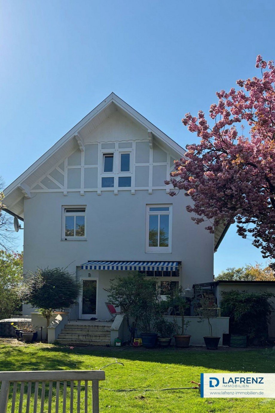 Bl�hender-Garten Einfamilienhaus Hamburg / Rahlstedt