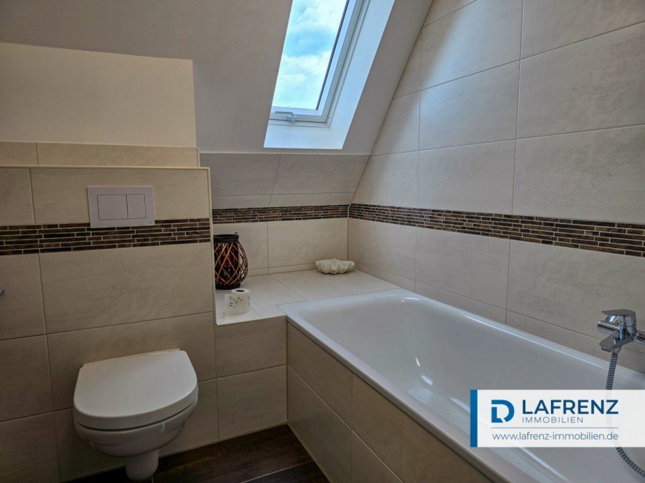 Badezimmer OG Einfamilienhaus S�derau