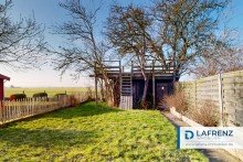 Aussichtsplattform Inselklassiker in der N�he des S�dstrands mit sonnigem Garten.