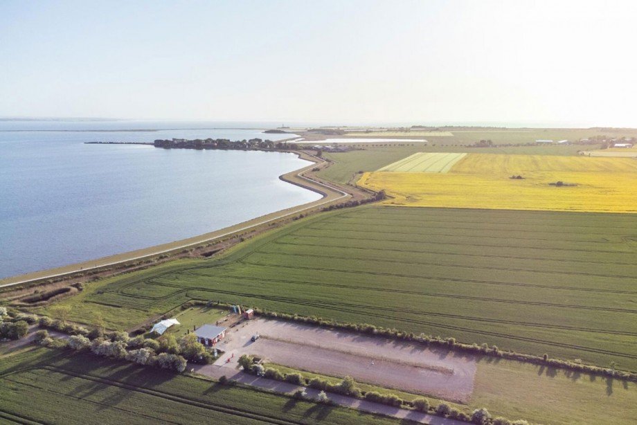 Luftbild (Blick Gollendorf Richtung Orth) Wohngrundst�ck Fehmarn / Orth