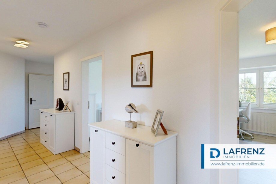 �berblick-Flur Etagenwohnung Fehmarn