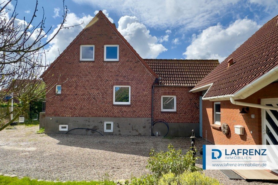 Ansicht-vor-dem-Haus Einfamilienhaus Fehmarn