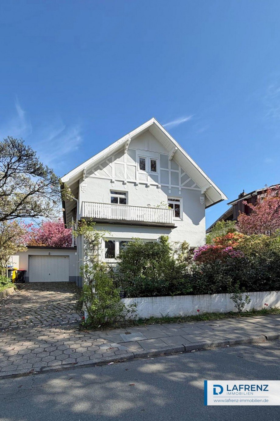 Ansicht-von-der-Stra�e Einfamilienhaus Hamburg / Rahlstedt